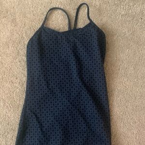 LULULEMON TOP